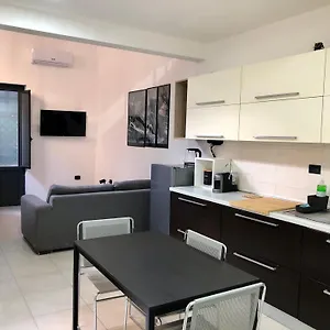 Apartament Loft Vicolo Lavico, Katania